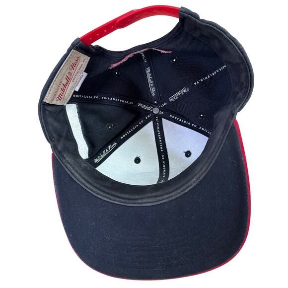 Mitchell & Ness Republica Dominicana Hat (Coat of Arms) - Picture 5 of 5